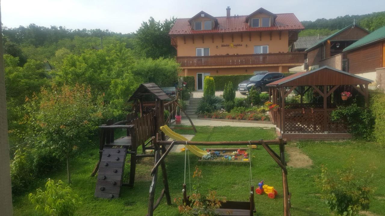 Apartmán Zlatá rybka Bellegszencse Kültér fotó