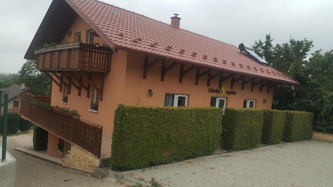 Apartmán Zlatá rybka Bellegszencse Kültér fotó